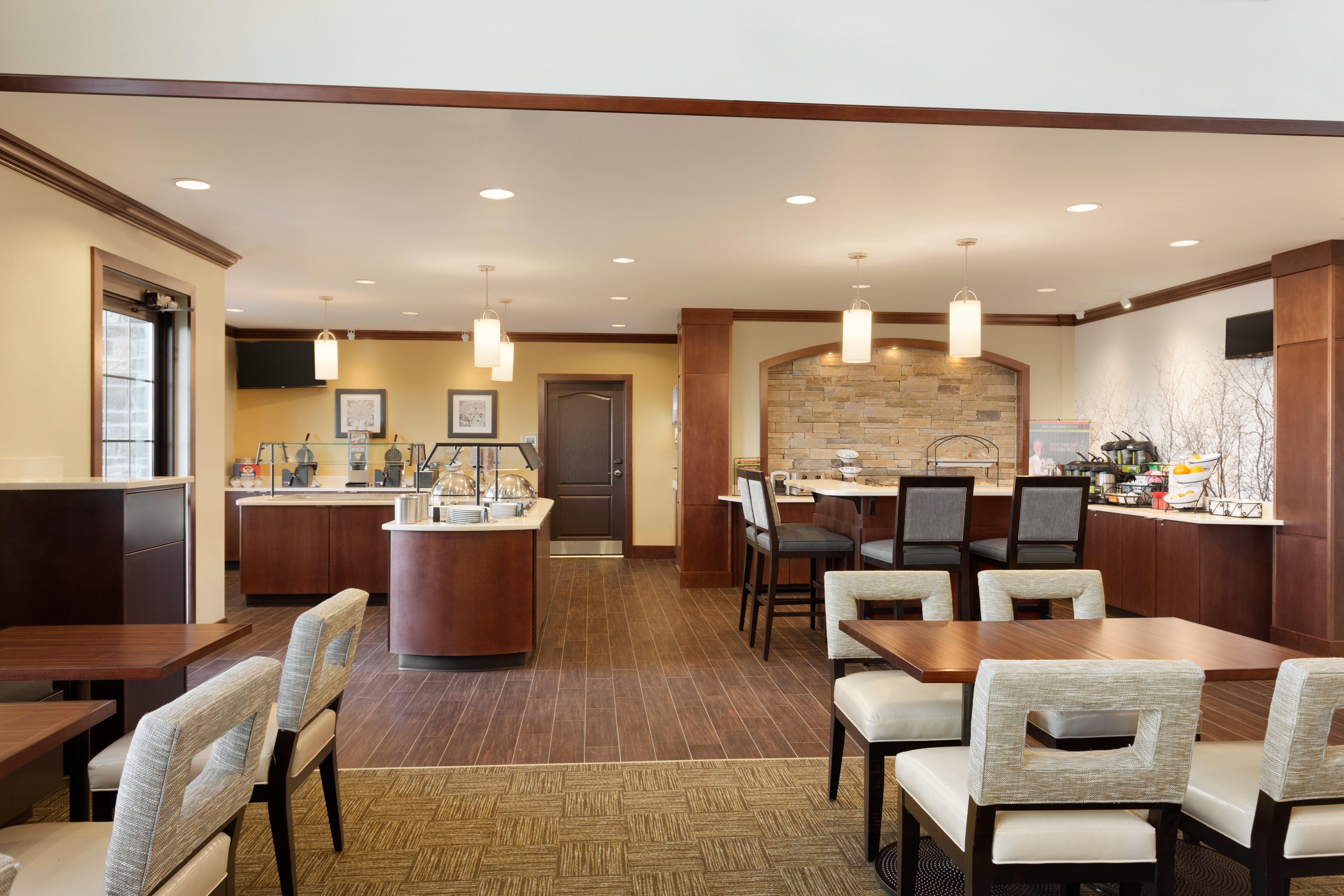 Staybridge Suites Midland By Ihg Екстериор снимка