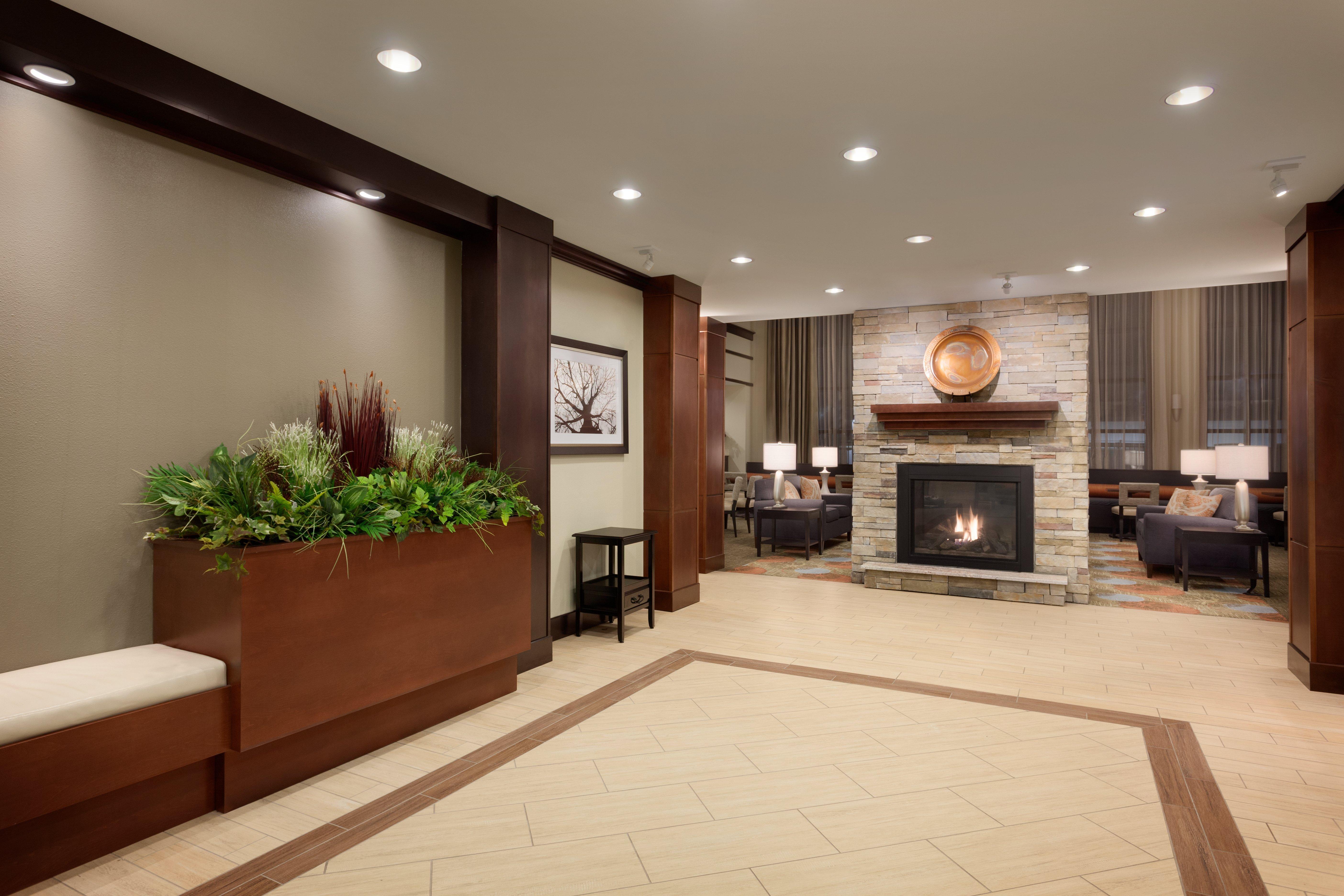 Staybridge Suites Midland By Ihg Екстериор снимка