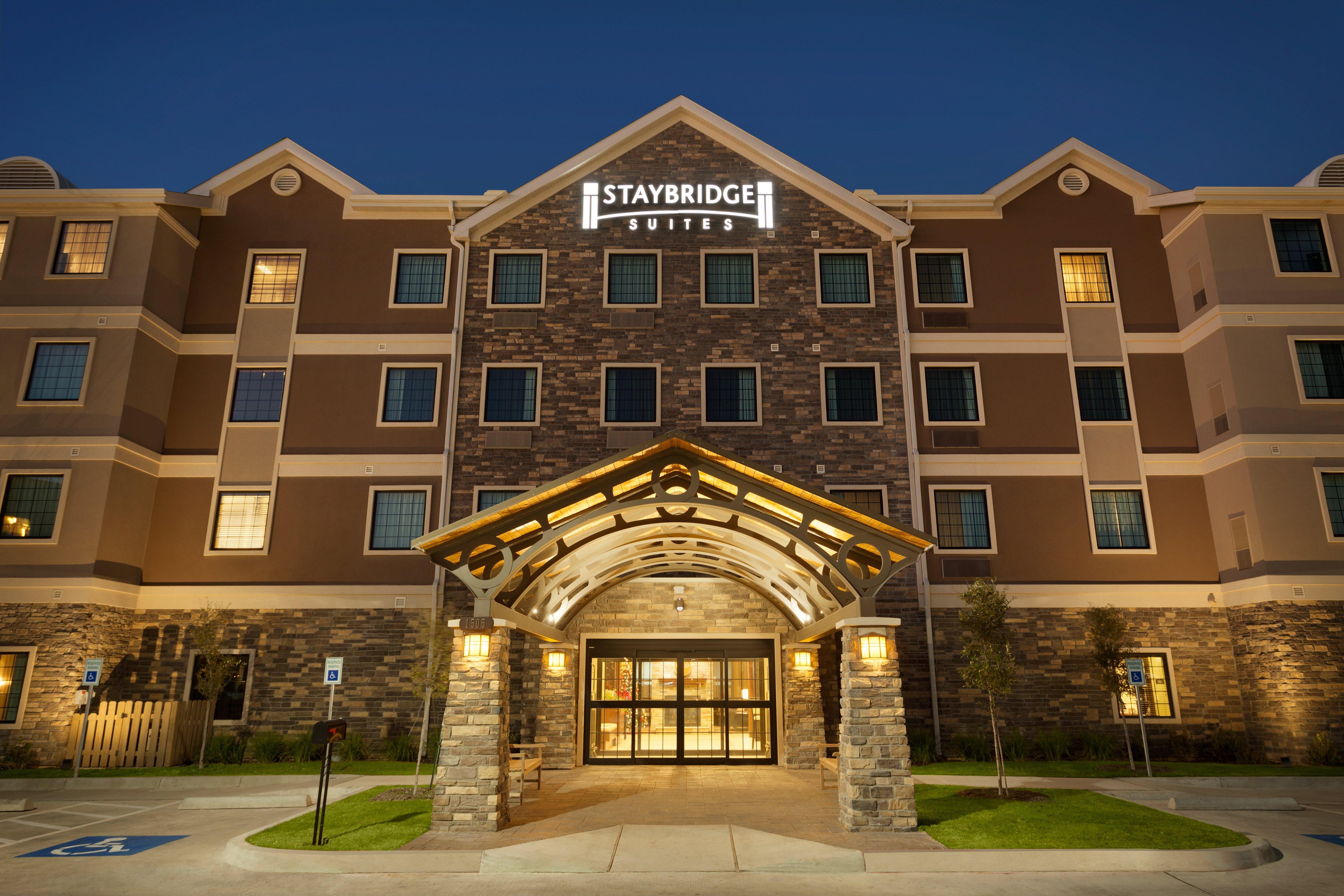Staybridge Suites Midland By Ihg Екстериор снимка