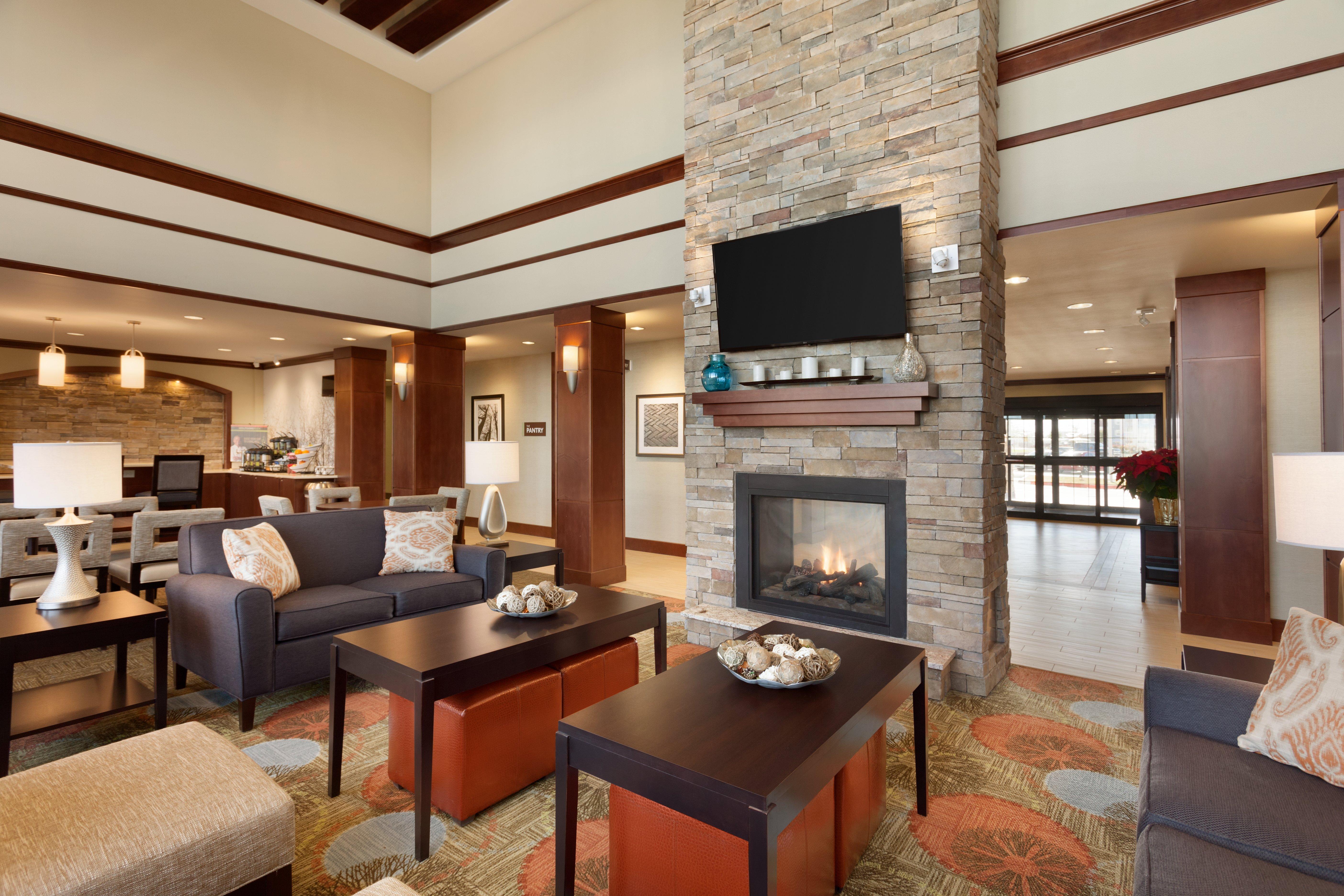 Staybridge Suites Midland By Ihg Екстериор снимка